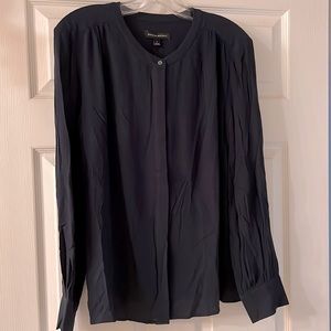 Size Large machine wash Rayon brand new Navy